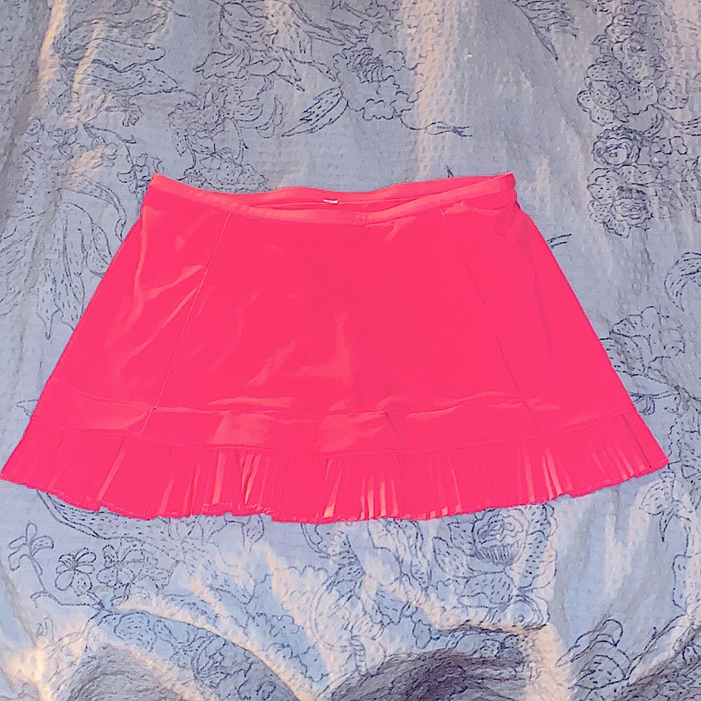 Lululemon Skirt size 6